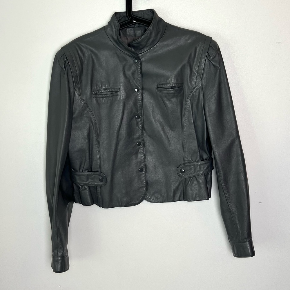 Berman’s Vintage Gray Leather Cropped Moto Jacket Large Like‎ New Classic Pleats